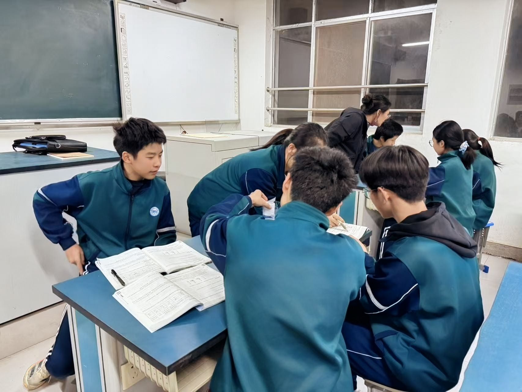 2025-04-01物理实验