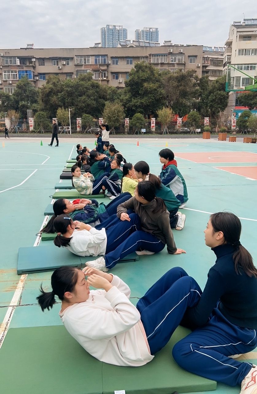 2025-11-12课间锻炼