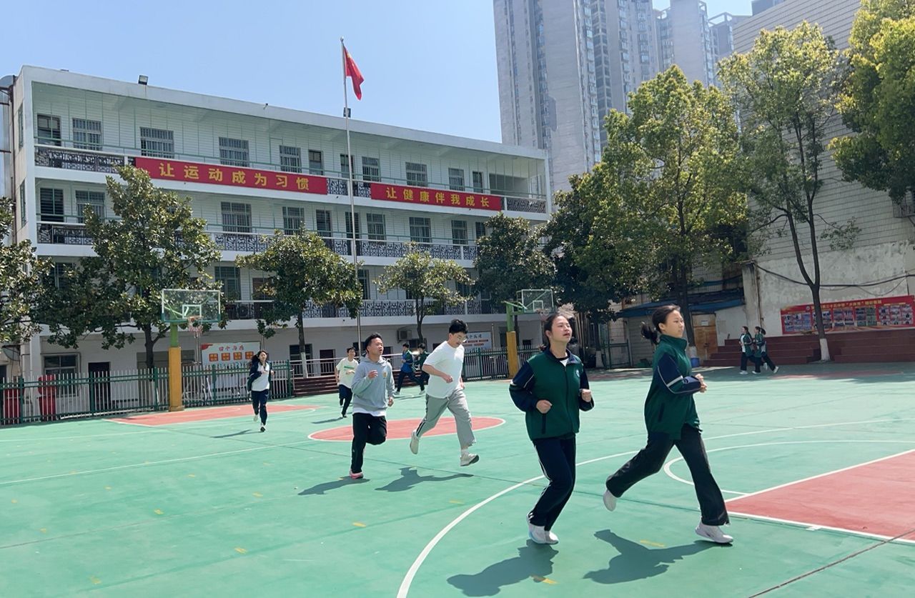 2026-04-01 课间锻炼